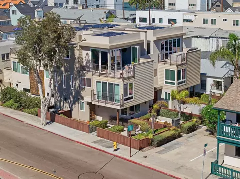 802 Ostend Ct, San Diego, CA 92109