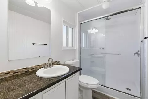 Bath - 11949 Riverside Dr #176, Lakeside, CA 92040 photo 2 of 2
