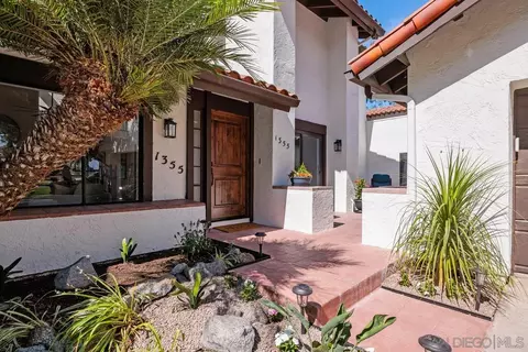 Exterior - 1355 Sun Valley Rd, Solana Beach, CA 92075 photo 2 of 9