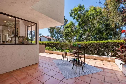 Exterior - 1355 Sun Valley Rd, Solana Beach, CA 92075 photo 7 of 9