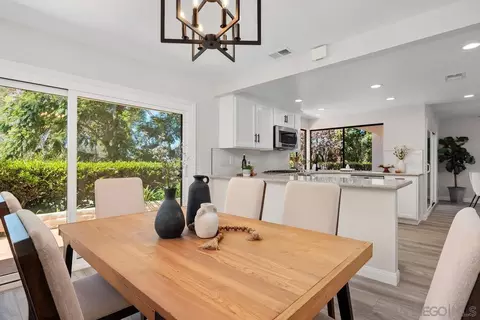 Dining - 1355 Sun Valley Rd, Solana Beach, CA 92075 photo 2 of 4