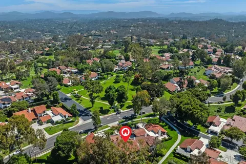 View/Area - 1355 Sun Valley Rd, Solana Beach, CA 92075 photo 2 of 6