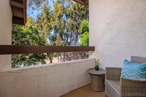 Exterior - 1355 Sun Valley Rd, Solana Beach, CA 92075 photo 5 of 9