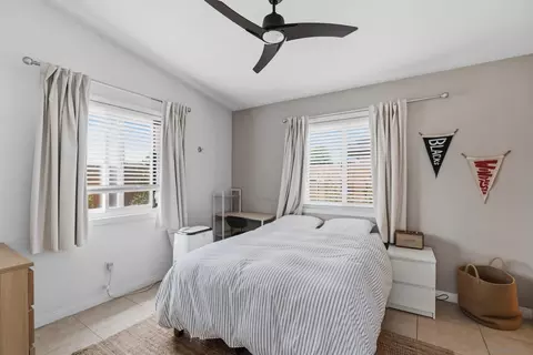 Bedroom - 1127 Hemlock Ave, Imperial Beach, CA 91932 photo 2 of 4
