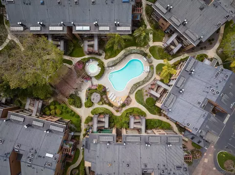 View/Area - 4007 Canario #E, Carlsbad, CA 92008 photo 5 of 5