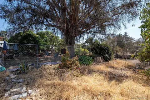Exterior - 161 Garfield Ave, El Cajon, CA 92020 photo 6 of 9