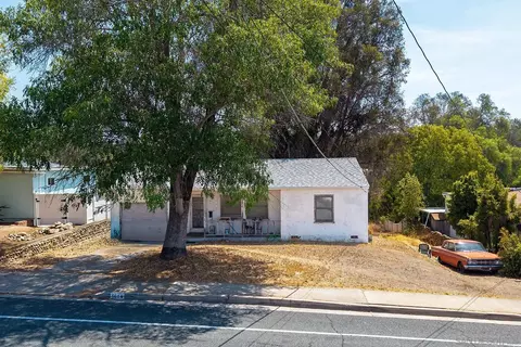 Exterior - 161 Garfield Ave, El Cajon, CA 92020 photo 1 of 9