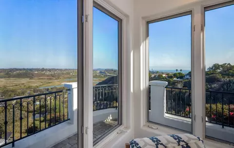 View/Area - 1375 Este Vis, Cardiff By The Sea, CA 92007 photo 1 of 2