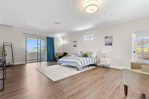 Bedroom - 1280 Santa Fe Dr, Encinitas, CA 92024 photo 1 of 6