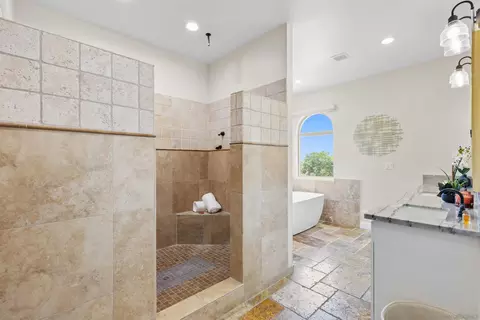 Bath - 1280 Santa Fe Dr, Encinitas, CA 92024 photo 1 of 6