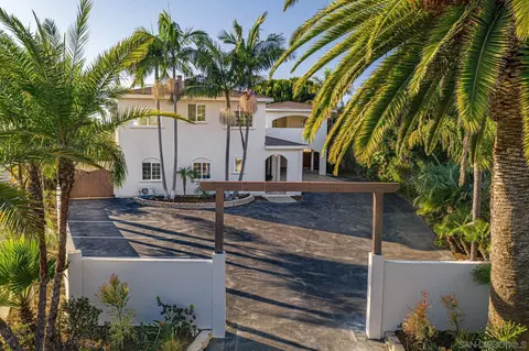 Exterior - 1280 Santa Fe Dr, Encinitas, CA 92024 photo 8 of 9