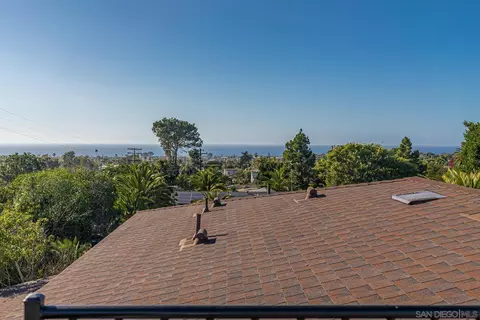 View/Area - 1280 Santa Fe Dr, Encinitas, CA 92024 photo 1 of 2