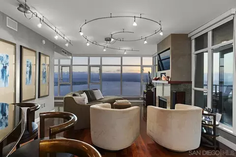 1205 Pacific Hwy #3101, San Diego, CA 92101