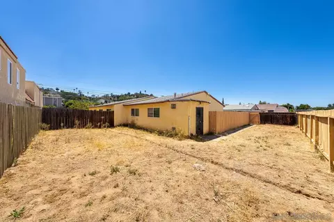 Exterior - 1156 E Washington Ave, El Cajon, CA 92019 photo 17 of 19