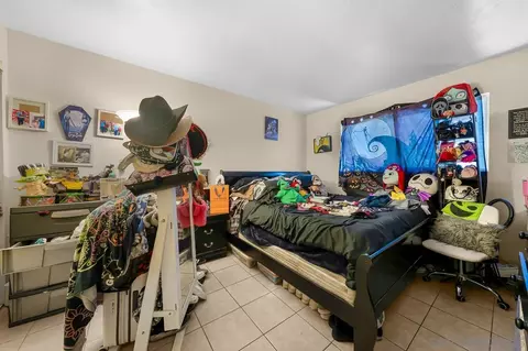 Bedroom - 1156 E Washington Ave, El Cajon, CA 92019 photo 7 of 15