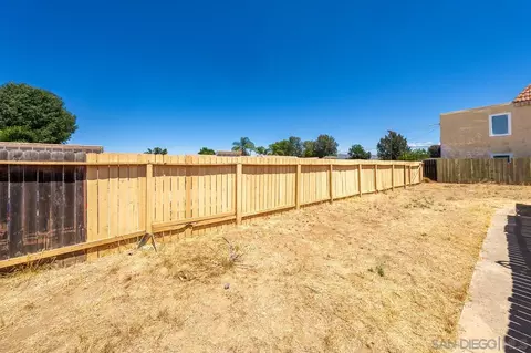 Exterior - 1156 E Washington Ave, El Cajon, CA 92019 photo 15 of 19