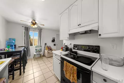 Kitchen - 1156 E Washington Ave, El Cajon, CA 92019 photo 3 of 10