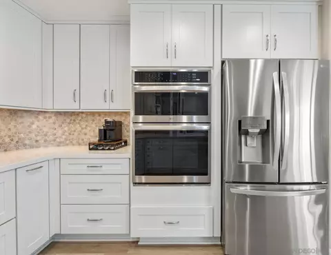 Kitchen - 5151 Via Mindanao, Oceanside, CA 92057 photo 5 of 6