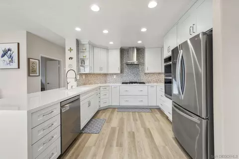 Kitchen - 5151 Via Mindanao, Oceanside, CA 92057 photo 2 of 6