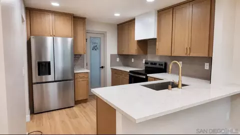 6312 Caminito Luisito, San Diego, CA 92111