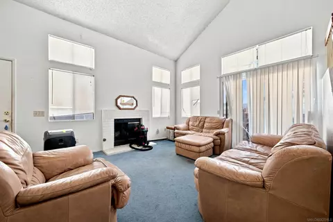 Living - 4524 Goldfinch, Oceanside, CA 92057 photo 1 of 1
