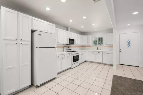 Kitchen - 6230 W Manor Dr, La Mesa, CA 91942 photo 2 of 2