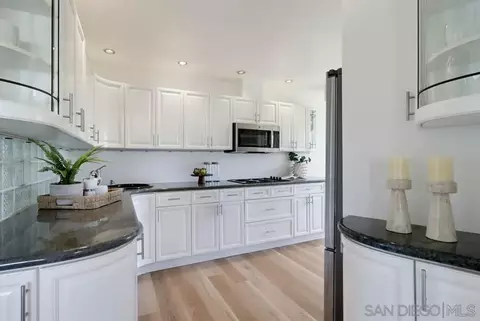 Kitchen - 857 America Way, Del Mar, CA 92014 photo 1 of 2