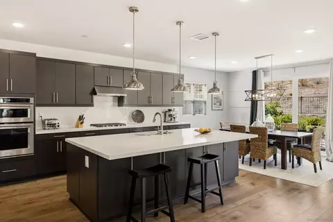 9092 W W Blf, Santee, CA 92071 photo 12