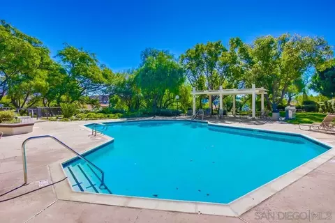 Exterior - 619 Maze Gln, Escondido, CA 92025 photo 17 of 22