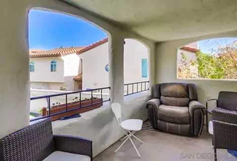 Exterior - 619 Maze Gln, Escondido, CA 92025 photo 8 of 22