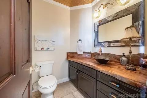 Bath - 33 Gateview, Fallbrook, CA 92028 photo 2 of 7
