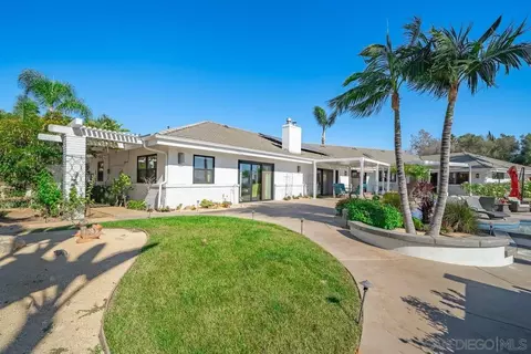 Exterior - 33 Gateview, Fallbrook, CA 92028 photo 18 of 19