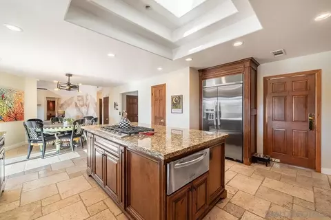 Kitchen - 33 Gateview, Fallbrook, CA 92028 photo 3 of 5