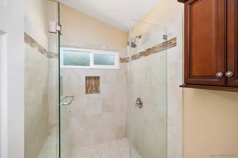 Bath - 4368 Yosemite, Carlsbad, CA 92010 photo 2 of 4