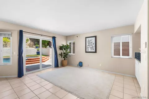 Living - 4368 Yosemite, Carlsbad, CA 92010 photo 11 of 14