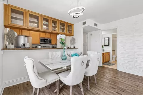Dining - 8731 Graves Ave UNIT 32, Santee, CA 92071 photo 2 of 3