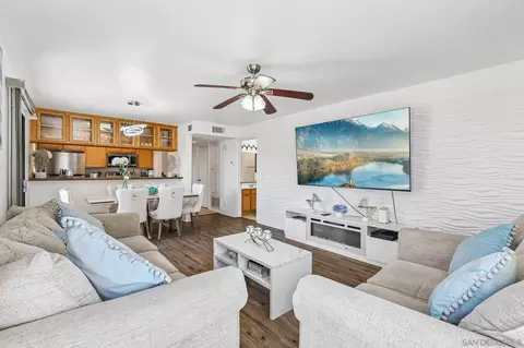 Living - 8731 Graves Ave UNIT 32, Santee, CA 92071 photo 5 of 5