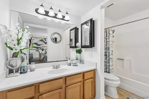 Bath - 8731 Graves Ave UNIT 32, Santee, CA 92071 photo 1 of 2