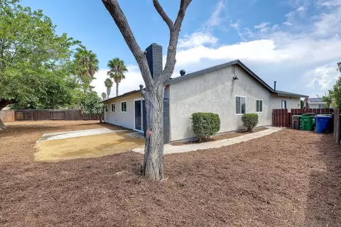 Exterior - 10007 Stanley Ct, Santee, CA 92071 photo 2 of 4