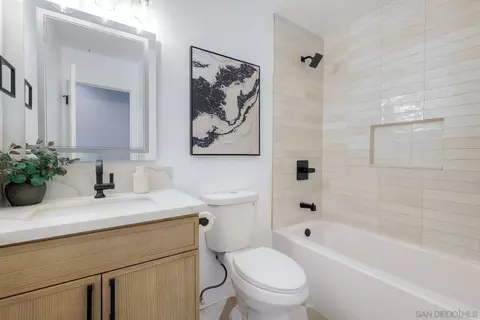 Bath - 10007 Stanley Ct, Santee, CA 92071 photo 1 of 2