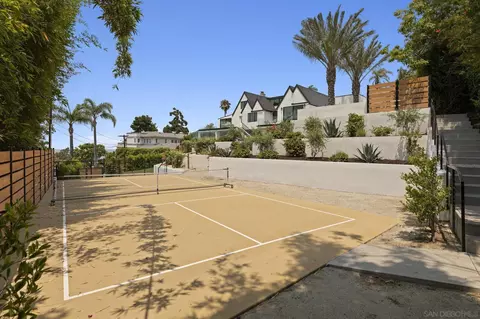 Exterior - 7784 Hillside Dr, La Jolla, CA 92037 photo 5 of 7