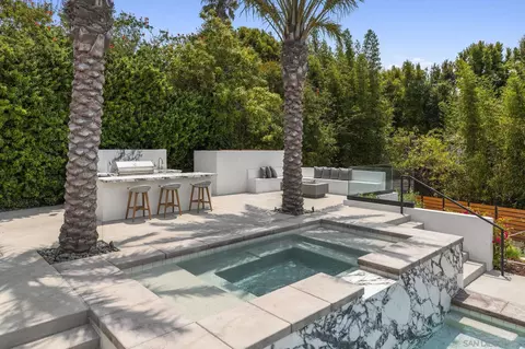 Exterior - 7784 Hillside Dr, La Jolla, CA 92037 photo 3 of 7