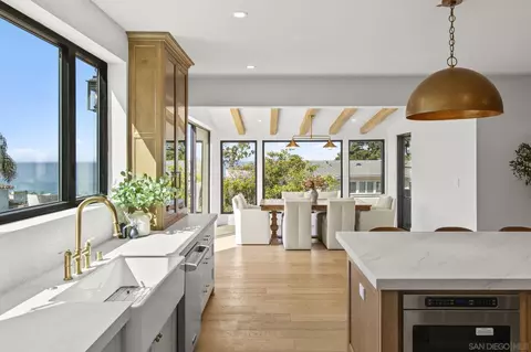 Kitchen - 7784 Hillside Dr, La Jolla, CA 92037 photo 4 of 4