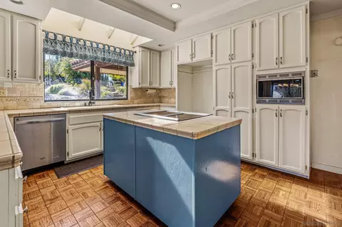 Kitchen - 3209 Mary Ln, Escondido, CA 92025 photo 2 of 3