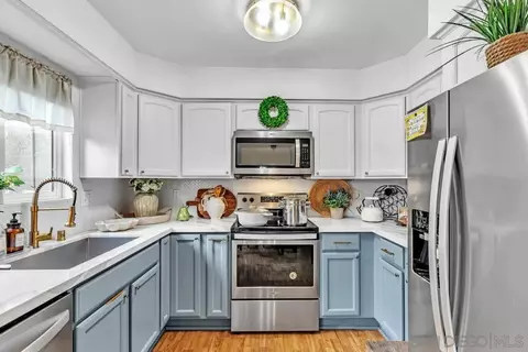 Kitchen - 10609 Aristocrat, Santee, CA 92071 photo 3 of 3