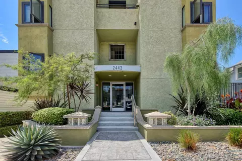 2442 Union St #5, San Diego, CA 92101