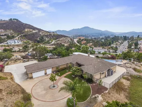 View/Area - 2255 Grace Lamay Ter, El Cajon, CA 92019 photo 1 of 4