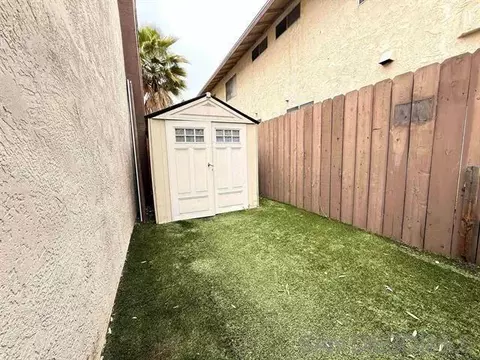 Exterior - 550 Graves Ave #20, El Cajon, CA 92020 photo 2 of 3