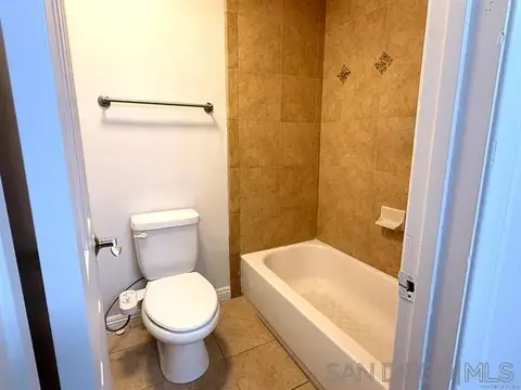 Bath - 550 Graves Ave #20, El Cajon, CA 92020 photo 3 of 3