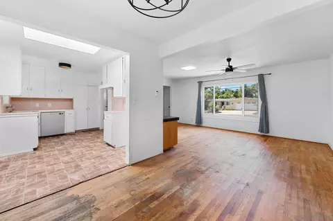 Living - 1223 Coventry Rd, Vista, CA 92084 photo 3 of 6